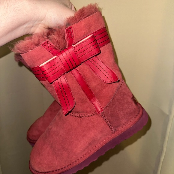 UGG Women\'s Burgundy Suede Josette Bow-Band Boots size 8
